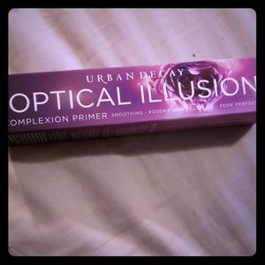 Urban Decay Optical Illusion Primer